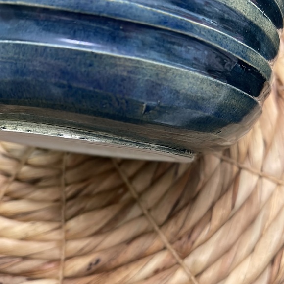 Pottery Pitcher Signed - Picture 8 of 12